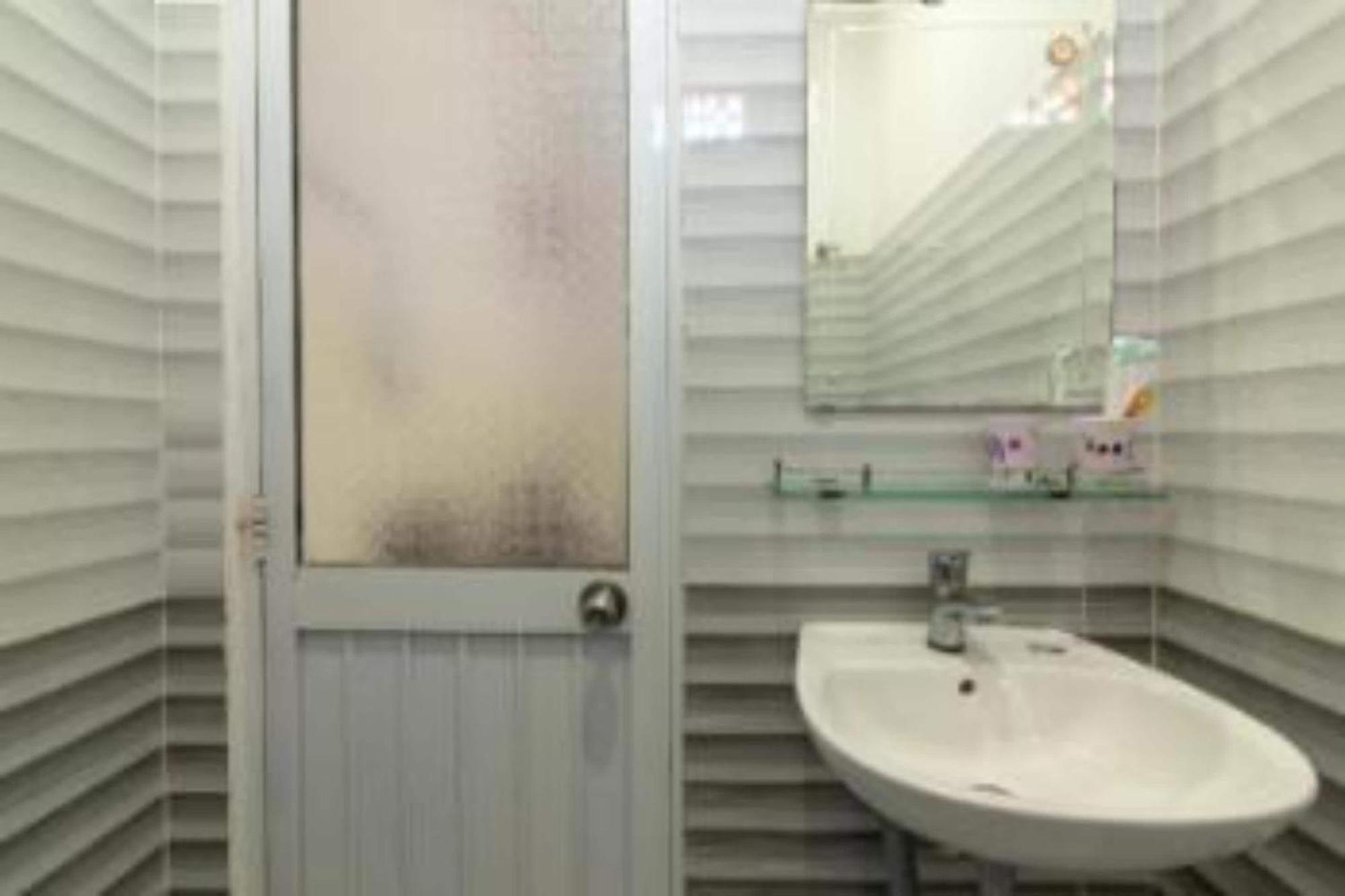 Oyo 868 Viet Anh Motel Đà Nẵng Exterior foto